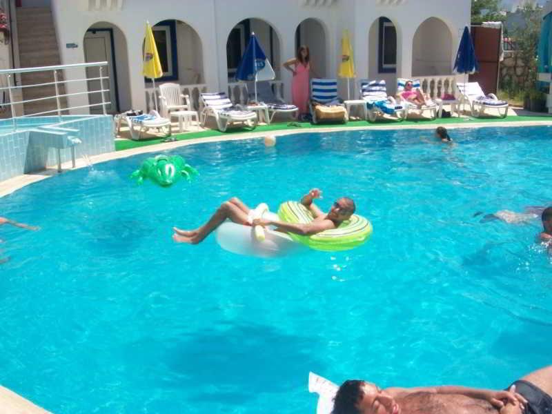 Kalender Hotel Bodrum Exterior foto